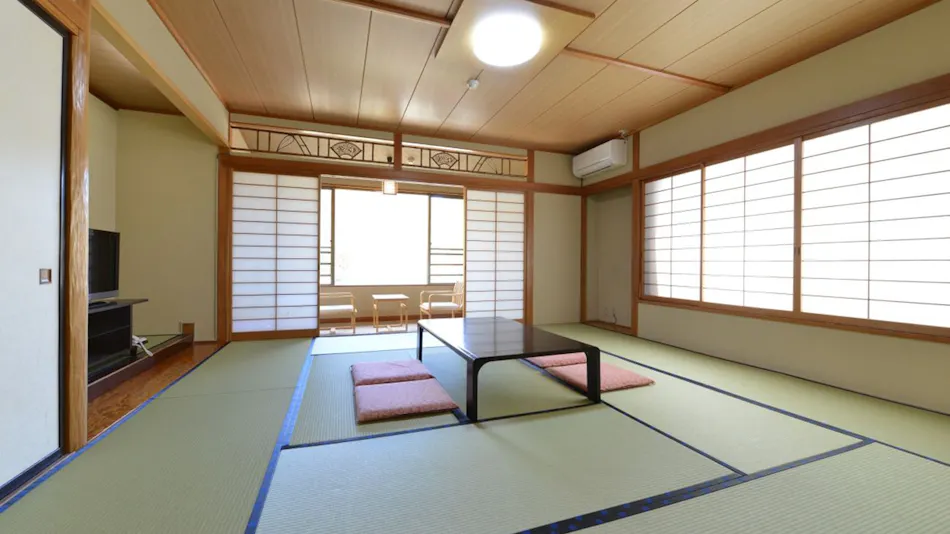 Ooedo Onsen Monogatari Shinshukakeyu