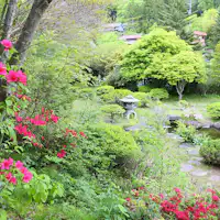 กรุณาผ่อนคลายและเพลิดเพลิน.