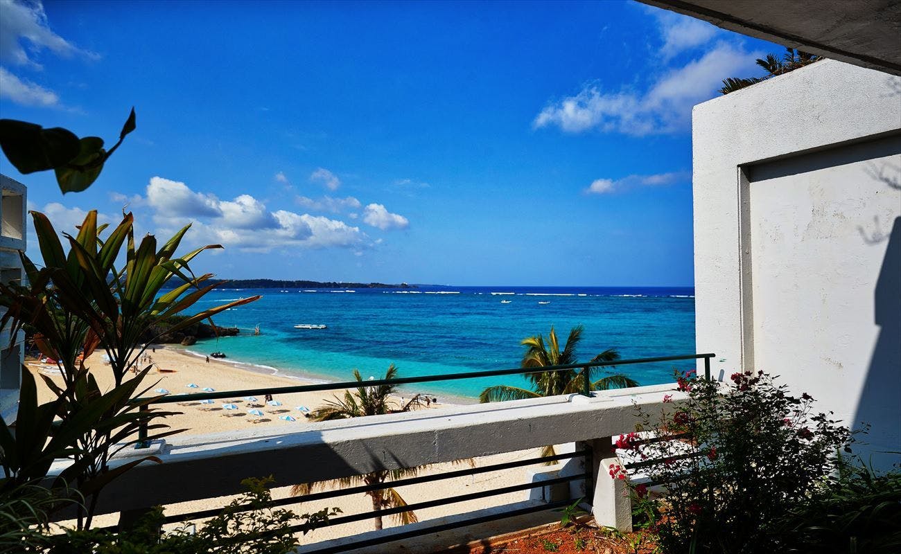 Palace in Moon Beach (formerly Moon Beach Palace Hotel)