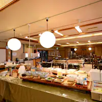 บุฟเฟ่ต์อาหารค่ำแบบครึ่ง