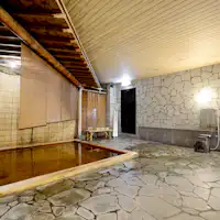 อ่างอาบน้ำกึ่งกลางแจ้งส่วนตัว - Tsuki no Yu (อ่างไม้ Hinoki)