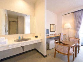 "島のひかり"が彩なす海の宿 羽衣荘