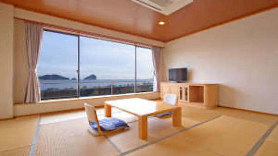 Island Light Colors the Sea Inn Hagoromo-so