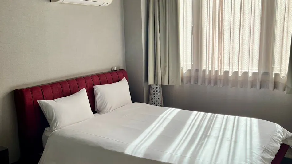 ROZY HOTEL NAMBA