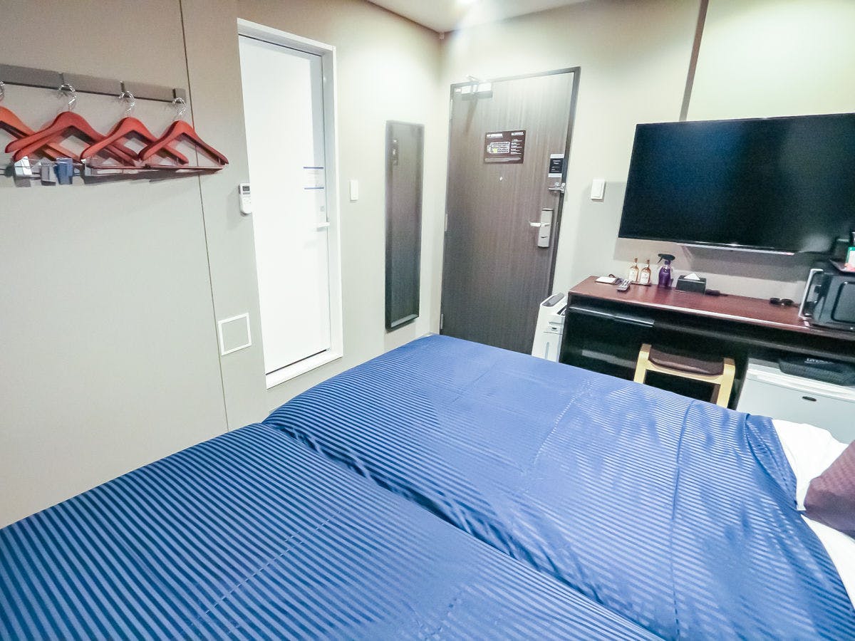 Hotel Livemax Yokohama Station West Exit