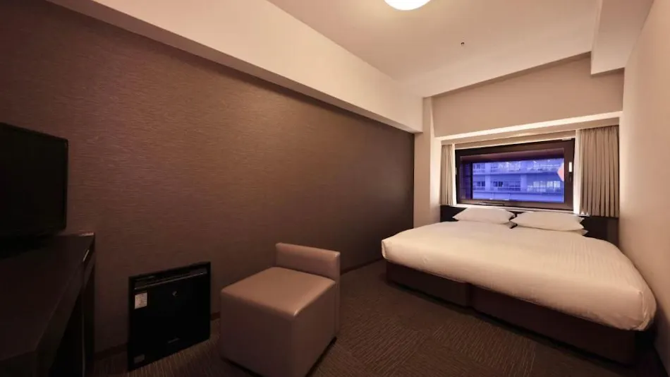 Minami Senri Crystal Hotel