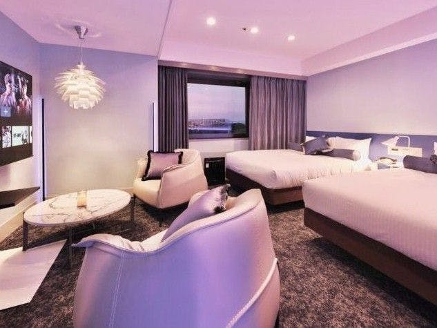 Kami juga menyediakan kamar dengan 4 kamar tidur yang cocok untuk keluarga.