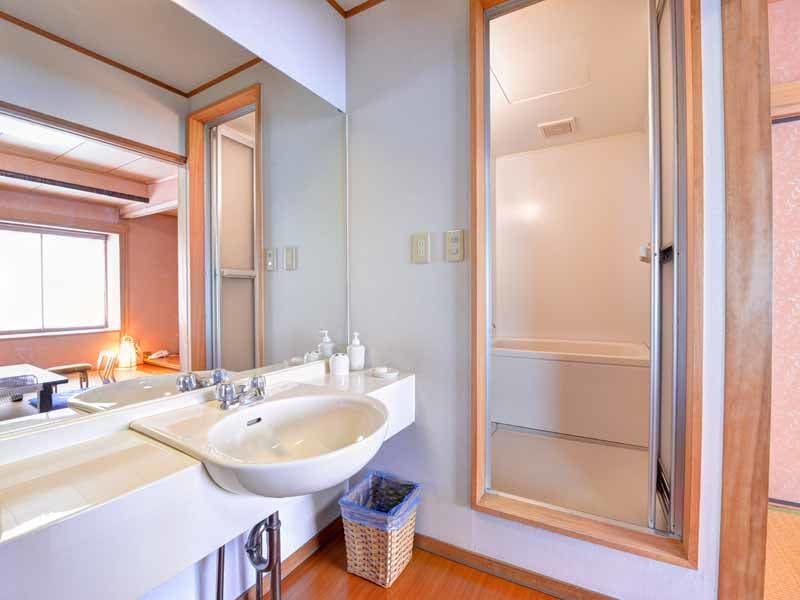 Kappo Ryokan Shiratame Ryokan