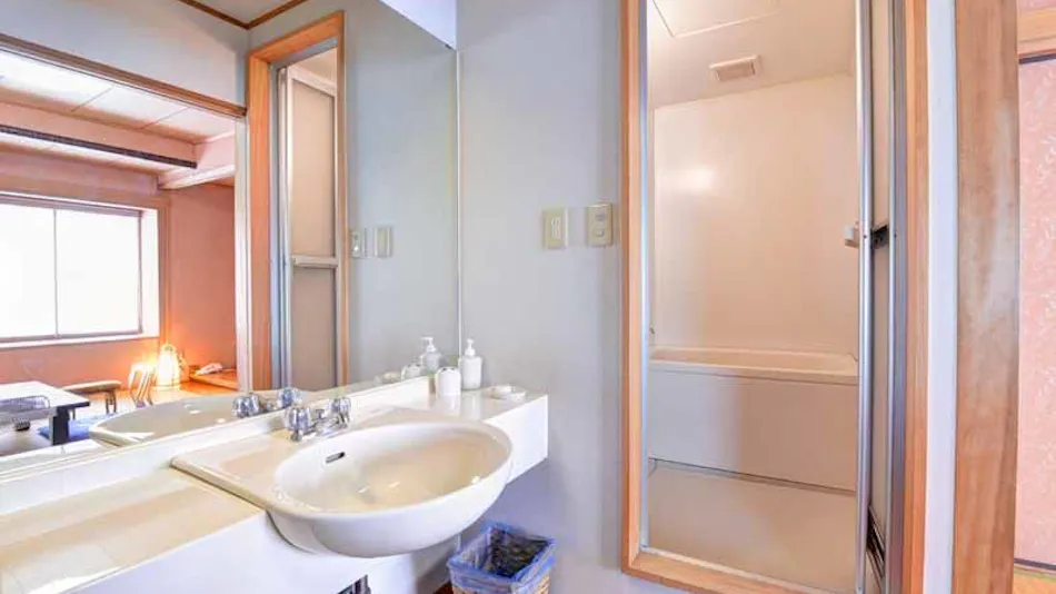 Kappo Ryokan Shiratame Ryokan