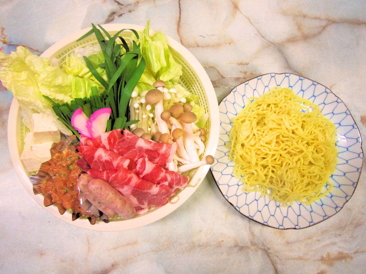 【บริการจัดเลี้ยง】