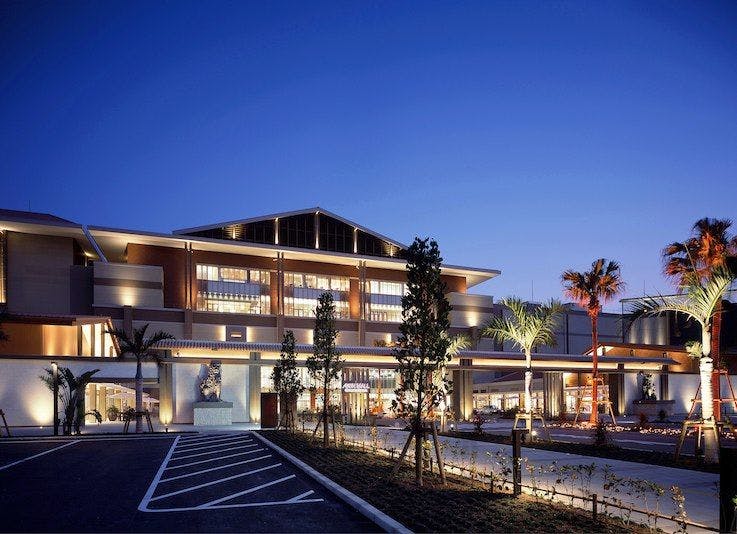 Laikam Crystal Hotel