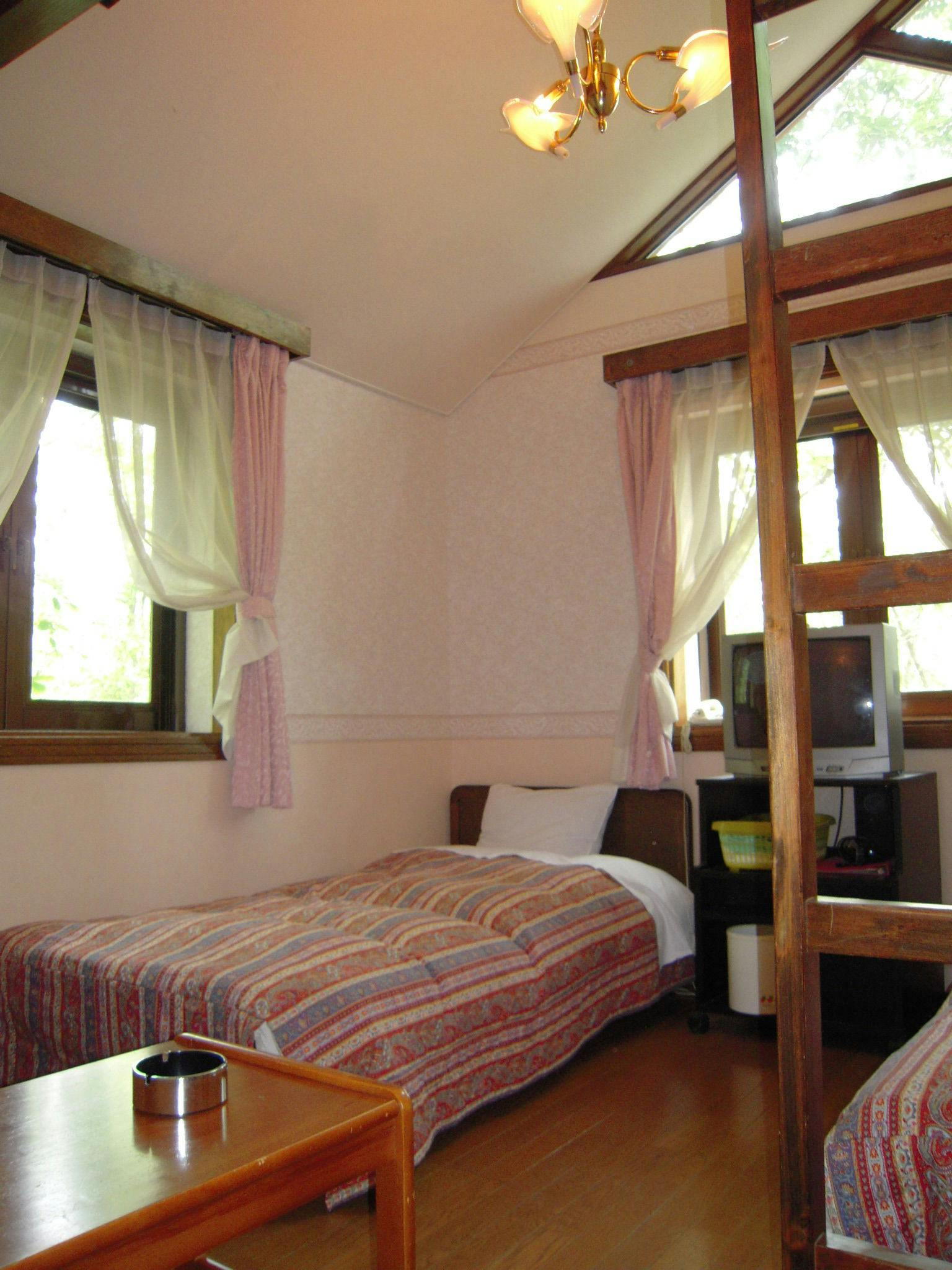 View Pension Apache
