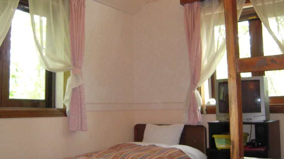 View Pension Apache
