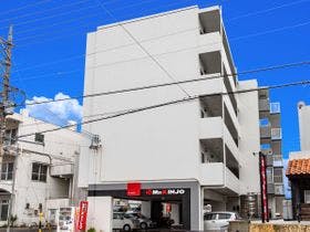 Ｍｒ．ＫＩＮＪＯ　ｉｎ　ＭＩＮＡＭＩＵＥＢＡＲＵ