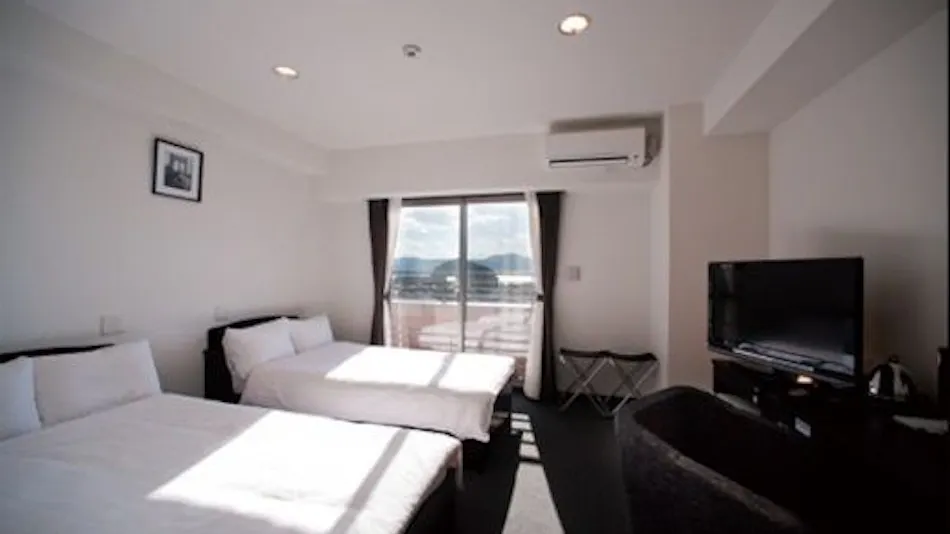Omura Station Hotel