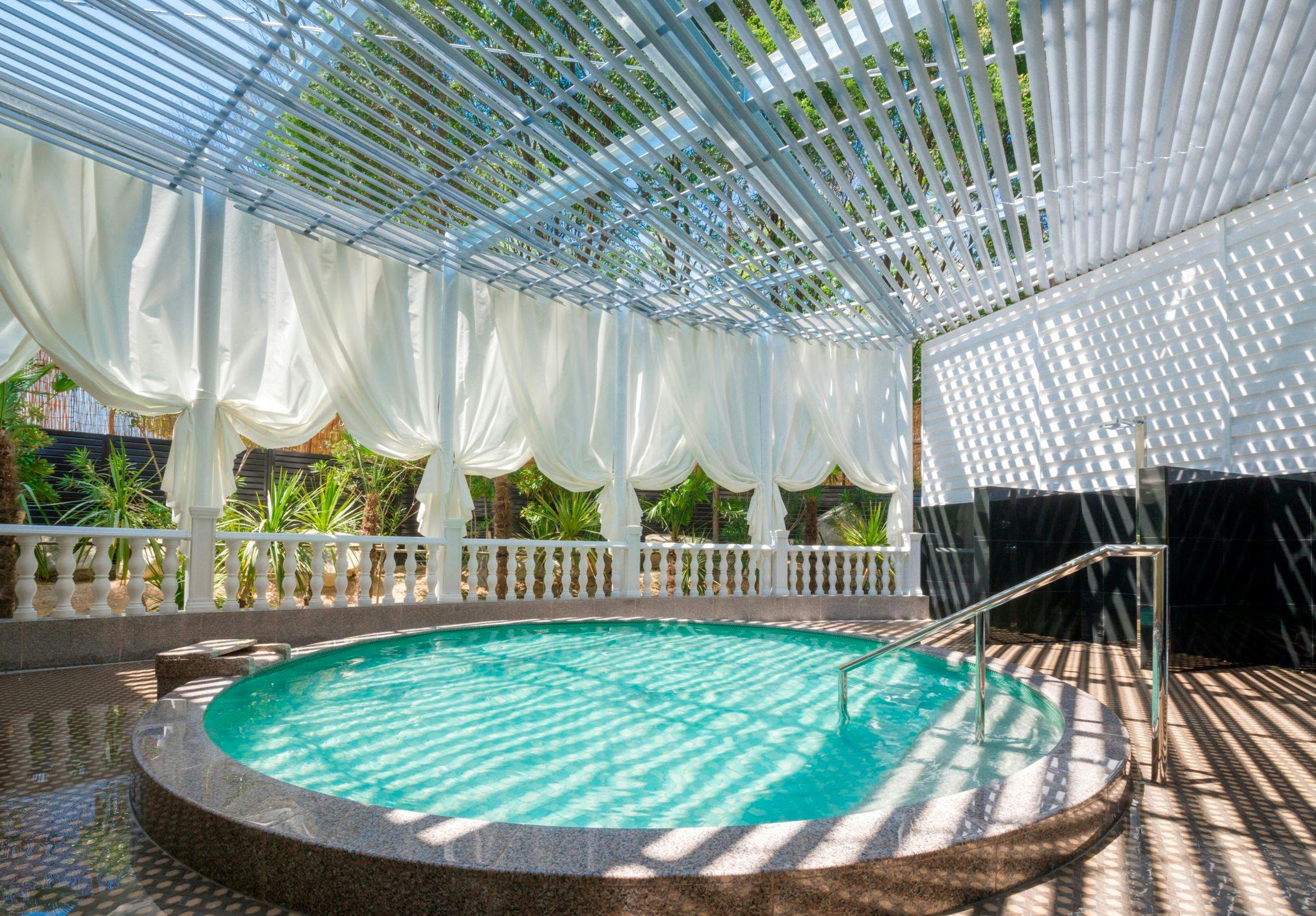 Hotel Green Plaza Tojoko