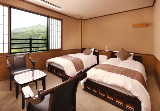 Kamar Twin Gaya Barat