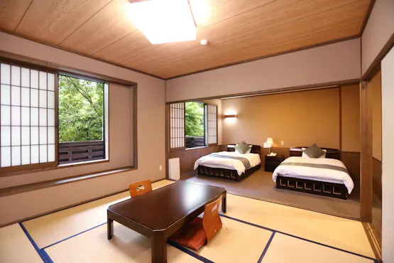 Kamar Gaya Jepang dan Barat