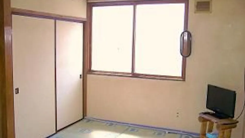 Minshuku Mutsukari (Rokugari)