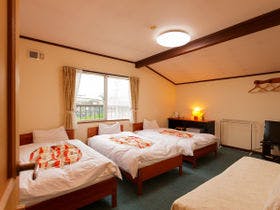 カントリーイン麓舎　