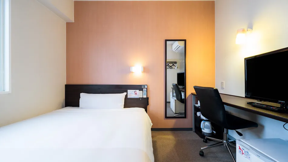 Natural Hot Spring Tenjin no Yu Super Hotel Hofu Station Front