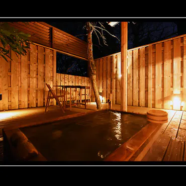 ห้องพักพร้อมอ่างอาบน้ำกลางแจ้งชั้น 1