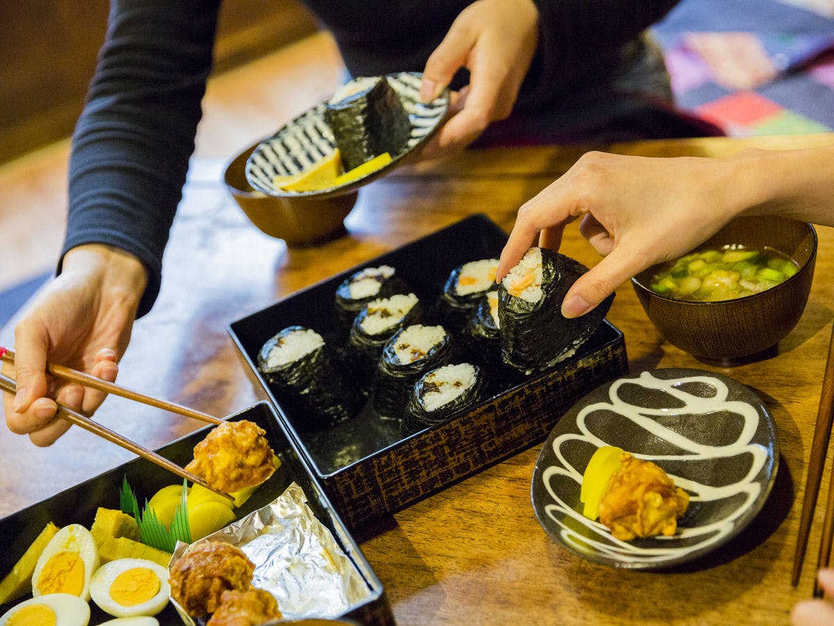 อาหารเช้าสไตล์ญี่ปุ่น