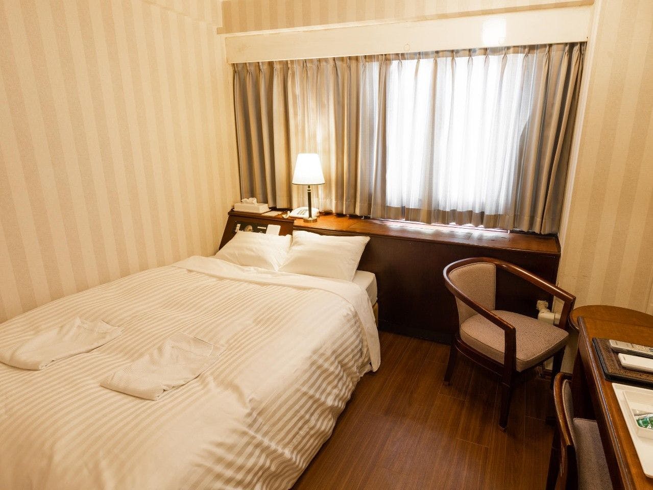 ホテルキャッスルイン四日市 10代 代限定プラン 室数限定 お友達やカップルで 30日前までキャンセル無料プラン スタンダードダブル 禁煙 Yahoo トラベル