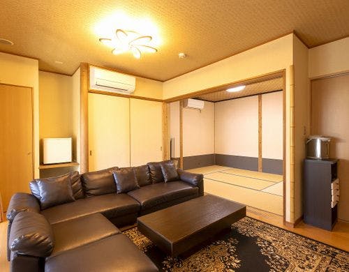 半露天風呂付　２間（和室+板間）【禁煙】