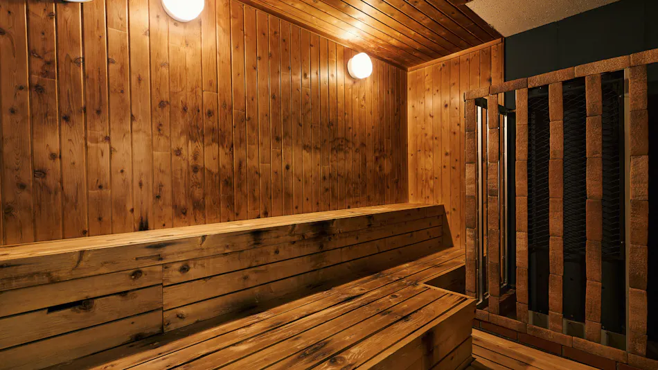 Tsukibikan: A 400-Year-Old Inn with Its Own Hot Spring, Associated with Shiko Munakata