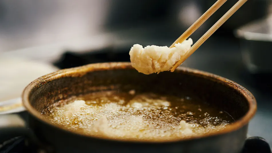 Tsukibikan: A 400-Year-Old Inn with Its Own Hot Spring, Associated with Shiko Munakata