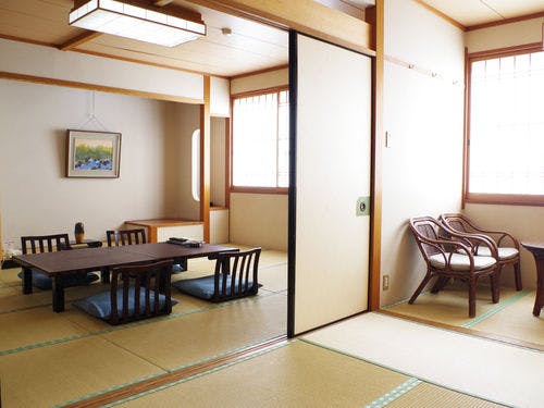 *【街側10畳+6畳一例】2間続きのお部屋