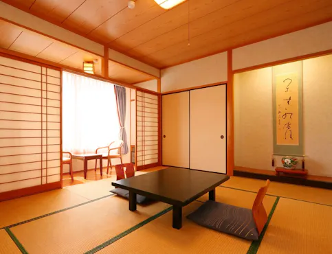 ห้องพักพร้อมห้องน้ำและสุขาในตัว