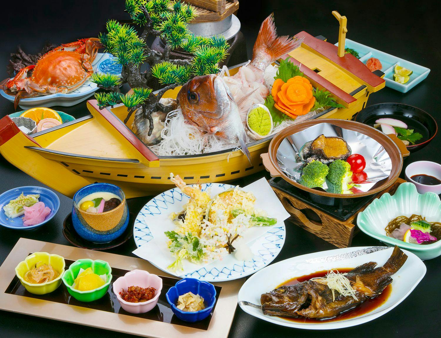 Fugu Cuisine and Live Fish Cuisine Inn Yamani Ryokan