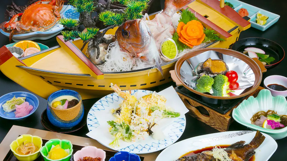 Fugu Cuisine and Live Fish Cuisine Inn Yamani Ryokan