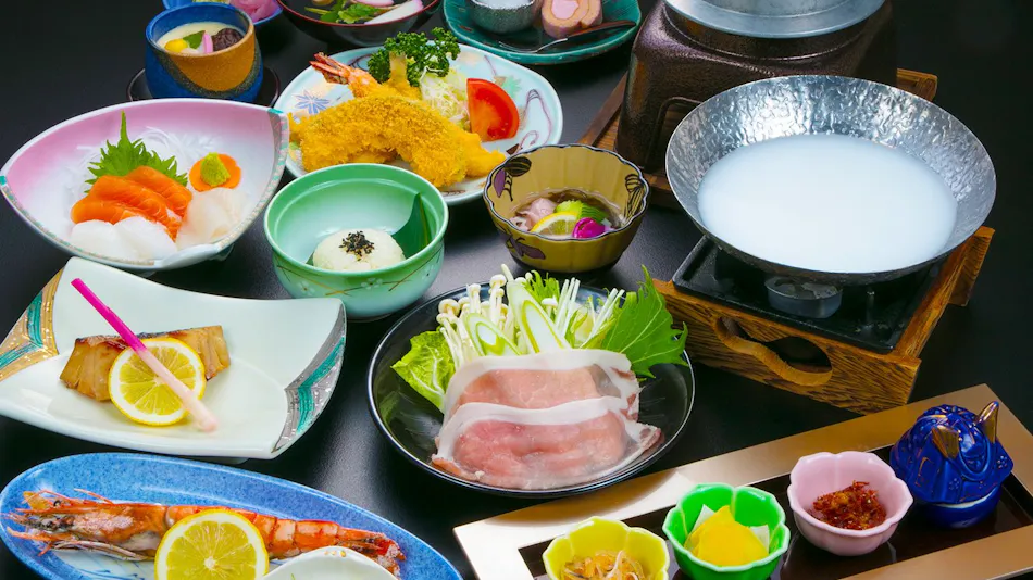 Fugu Cuisine and Live Fish Cuisine Inn Yamani Ryokan