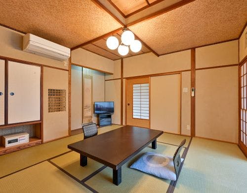 【竹‐たけ‐】