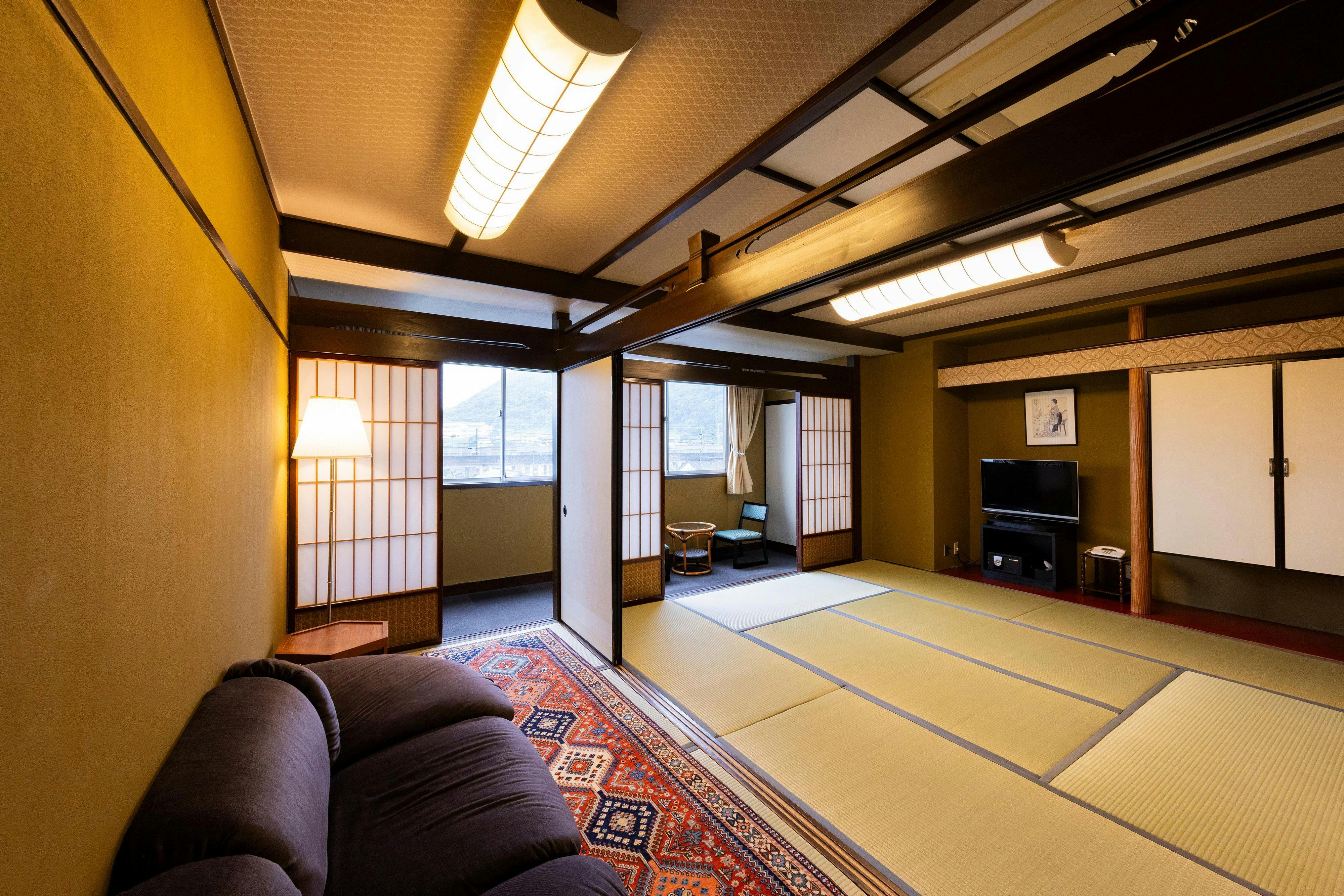 Takeo Onsen Taisho Roman no Yado Kyotoya