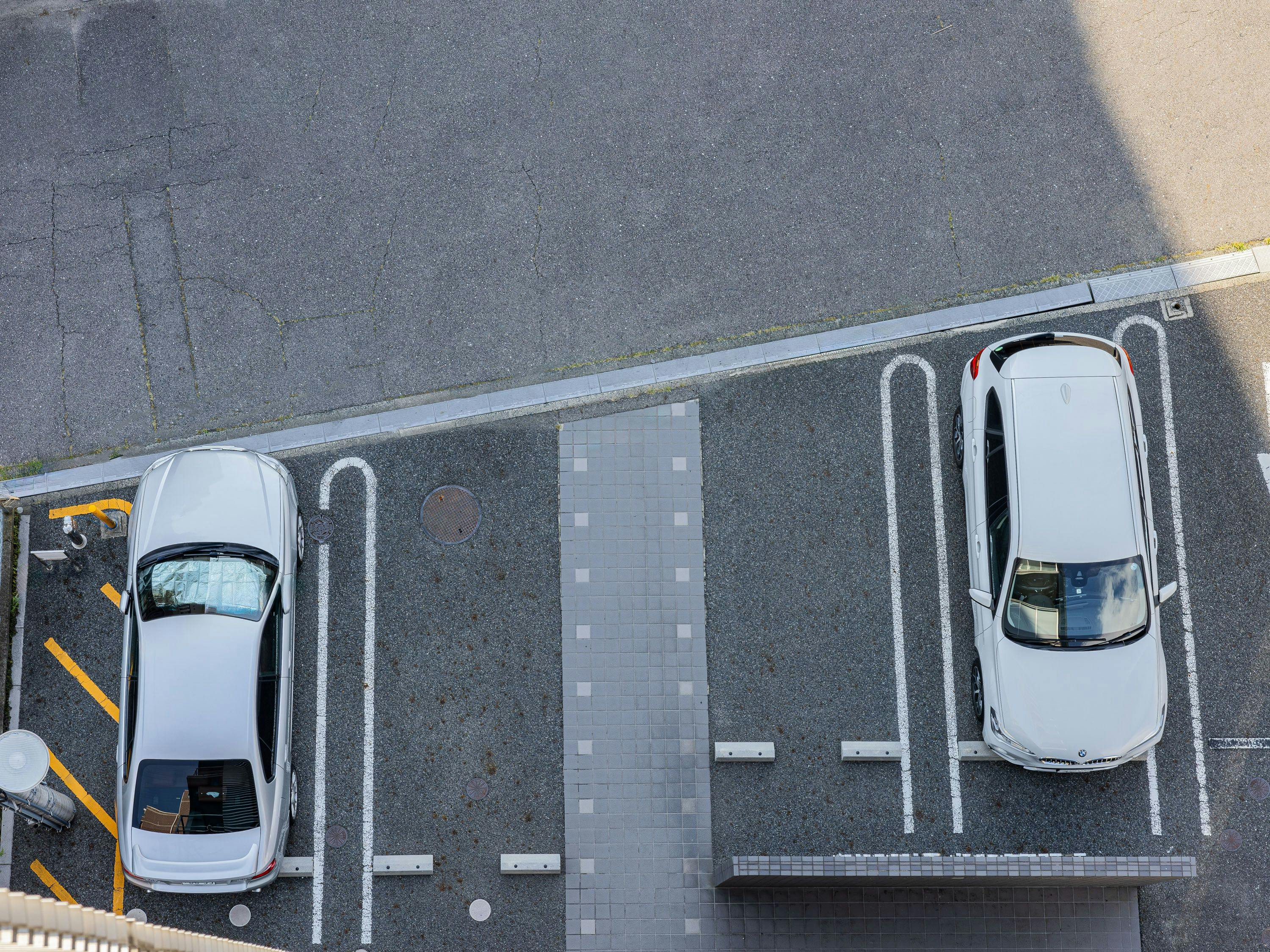 ที่จอดรถ｜ให้บริการตามลำดับก่อนหลัง