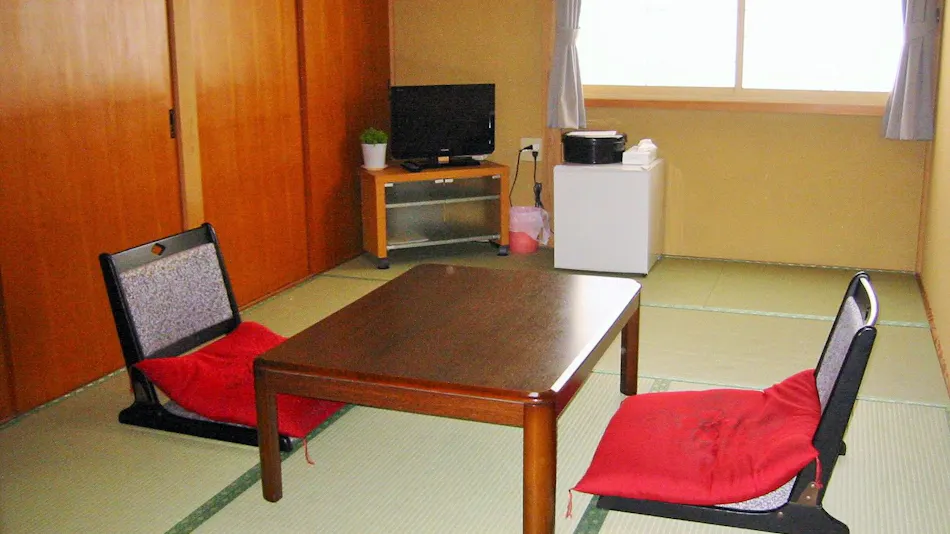 Yamasemi Inn