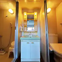 ห้องน้ำและห้องอาบน้ำแยกส่วนกัน