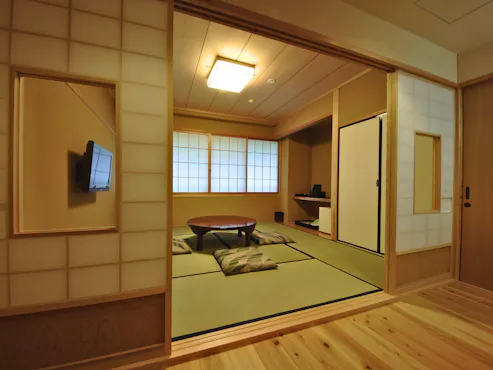 ◆ห้องสไตล์ญี่ปุ่นฝั่งภูเขา 6-8 เสื่อทาทามิ
ห้อง 210