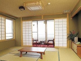 まるは食堂旅館　南知多豊浜本店