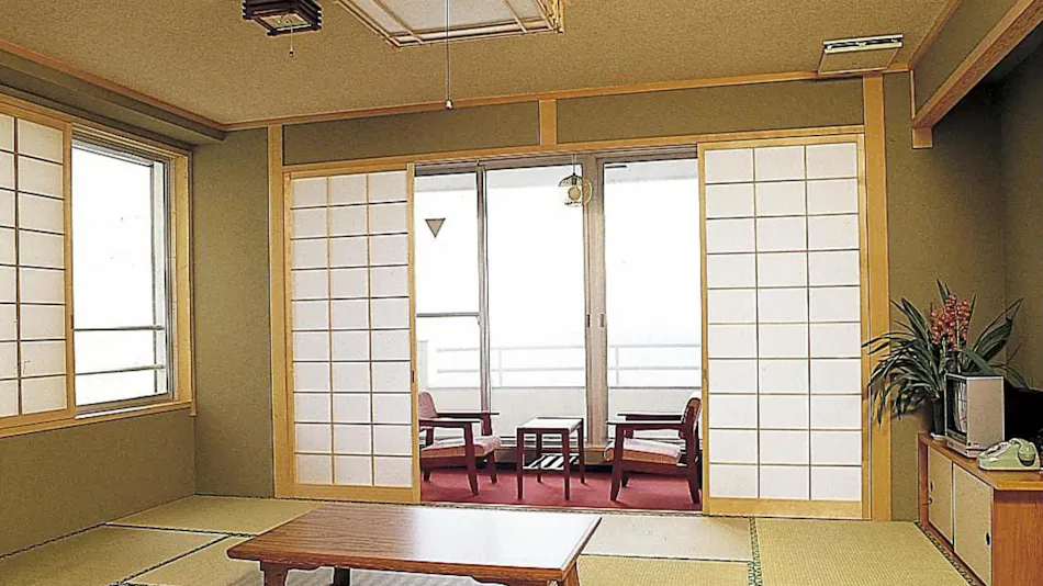 Maruha Shokudo Ryokan Minamichita Toyohama Main Branch
