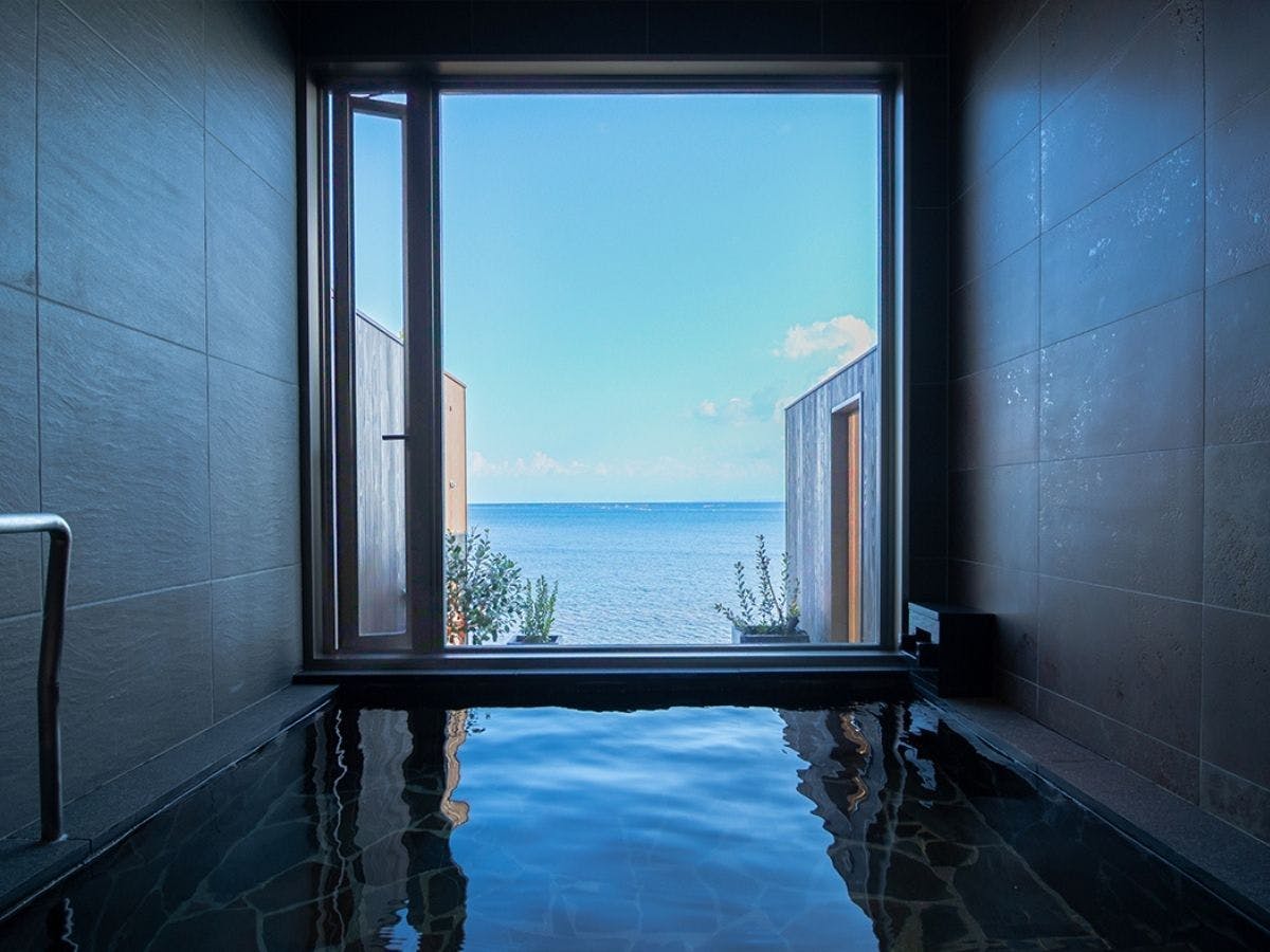 【อ่างอาบน้ำในร่มส่วนตัว】