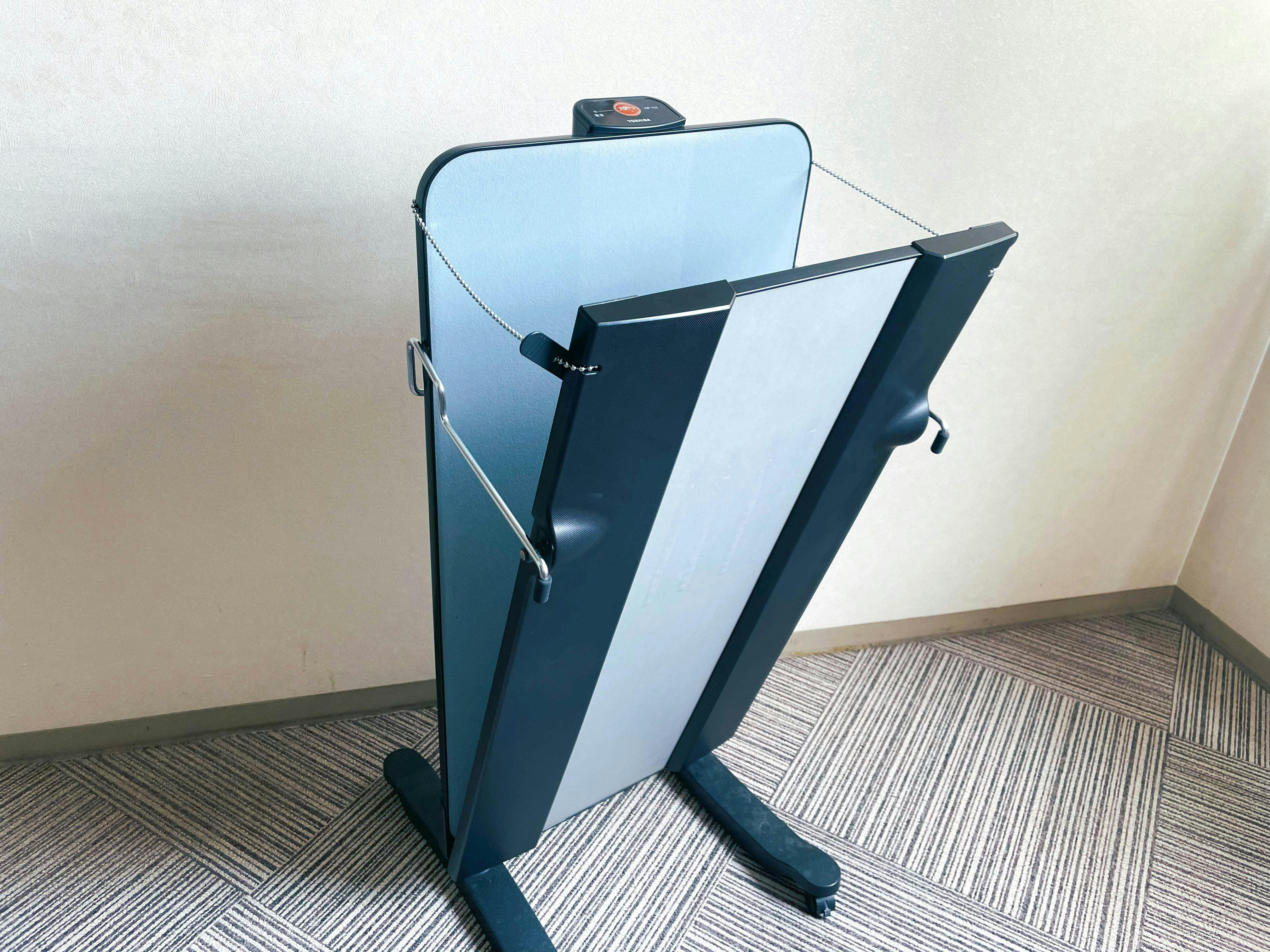 [สำหรับให้เช่า] เครื่องรีดกางเกง