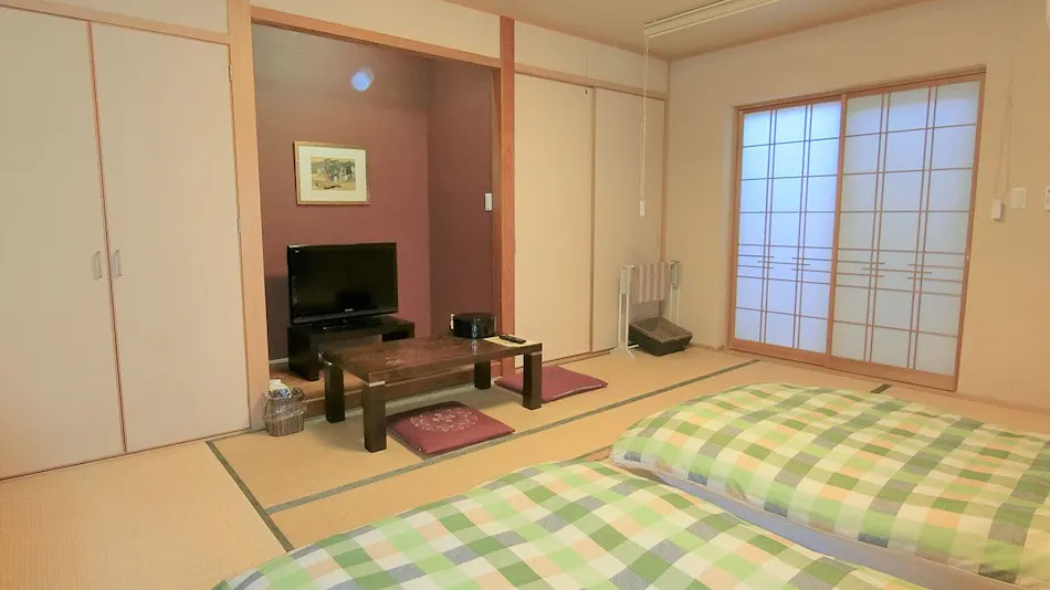 Minshuku Inn Miyazaki Yuraku-an