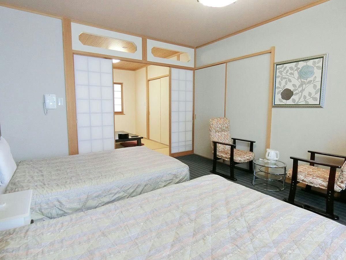 Minshuku Inn Miyazaki Yuraku-an
