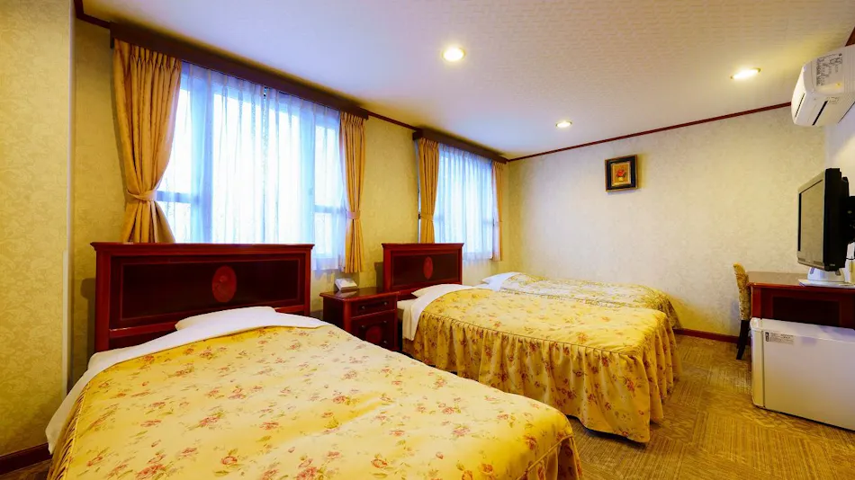 Beppu Station Hotel