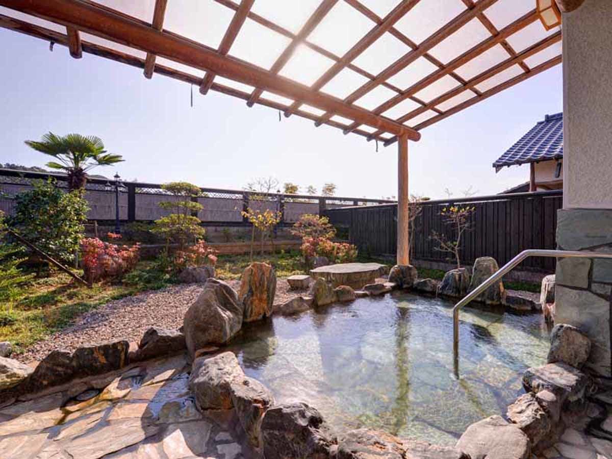 Hokuhou Onsen Shiki no Sato Nanairo no Yu